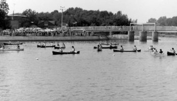 Courses de canots organisé par le club de chasse et pêche en 1976